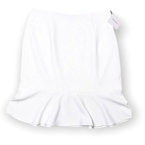 Ellen Tracy ruffle hem trumpet skirt size 14 petite mature modest career white